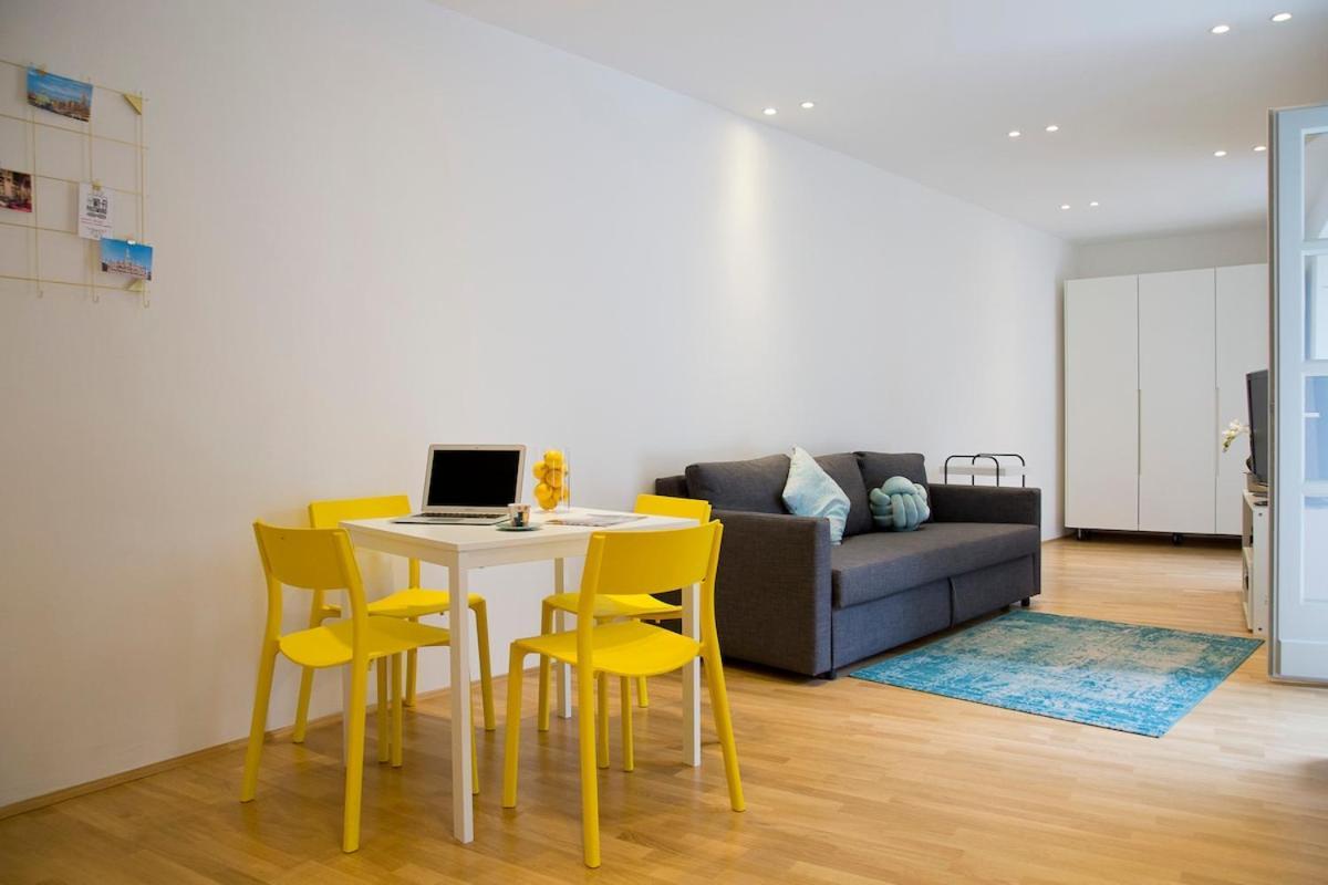 Stylish 1-bedroom By Rochusmarkt Walk To The Center Apartment *
