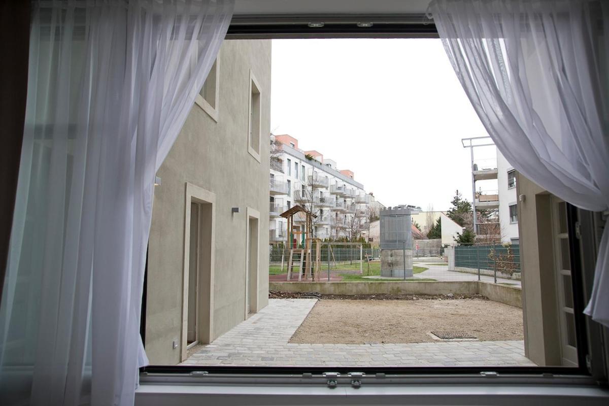 Stylish 1-bedroom By Rochusmarkt Walk To The Center Apartment *